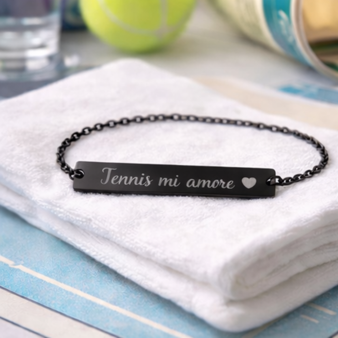 Engraved Horizontal Bar Necklace Pendent — Tennis mi amore/Heart